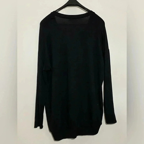 Wilfred Free women’s slouchy oversized long sleeve Vneck whimsygoth plain  black - Picture 2 of 9